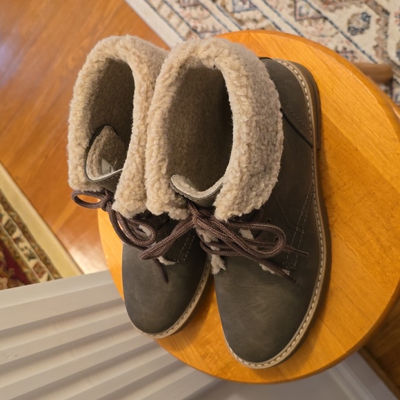 SONOMA BRAND WOMEN'S BROWN WINTER LACE UP ANKLE BOOTS SIZE 7 - Picture 5 of 11